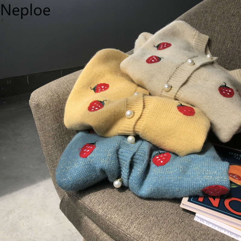 Neploe Women Sweater Coat Strawberry Embroidery Long Sleeve V Neck Knitwear Korean Pearl Single Breasted Knitted Jacket 4B697, Blue
Neploe Women Sweater Coat Strawberry Embroidery Long Sleeve V Neck Knitwear Korean Pearl Single Breasted Knitted Jacket 4B697, Blue