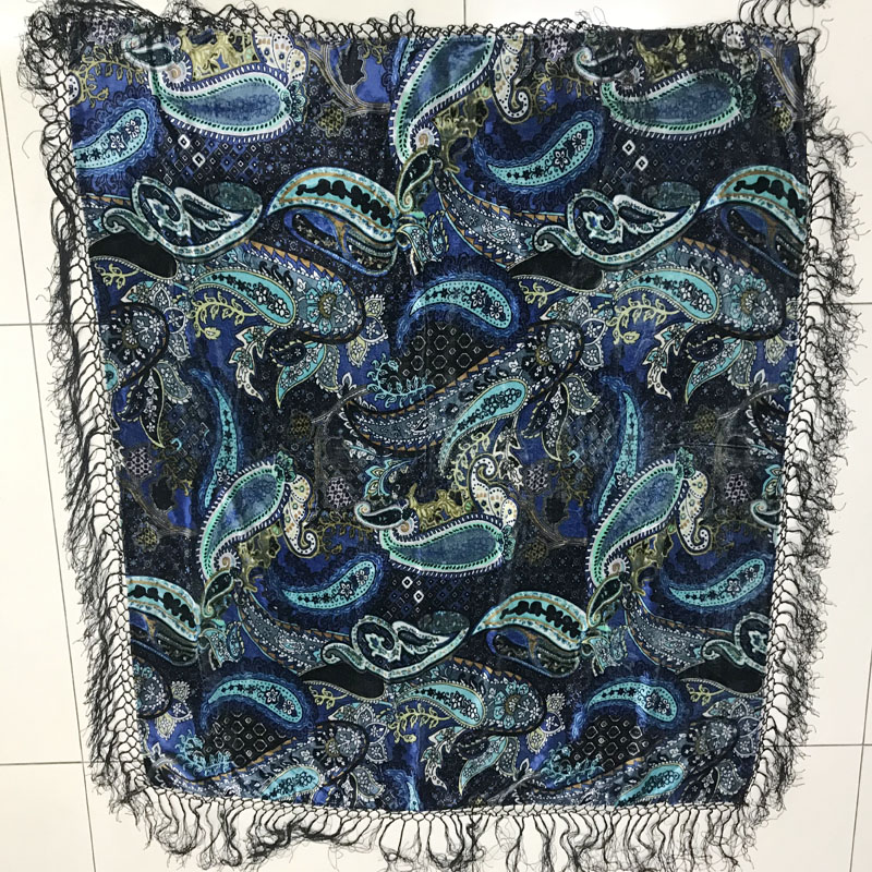 110cm Square Velvet silk feeling Nylon rayon floral Burn Out Duster Opera Shawl Scarf Wrap women girl BIG 6pcs/lot #4046
110cm Square Velvet silk feeling Nylon rayon floral Burn Out Duster Opera Shawl Scarf Wrap women girl BIG 6pcs/lot #4046