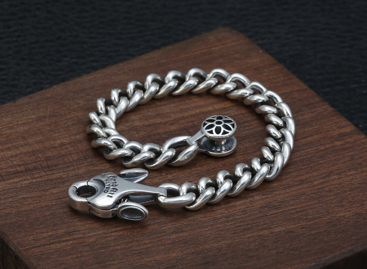 Personalized 925 Sterling silver jewelry designer hand-made 7mm curb links bracelet designed with unique closure clasp FOR MEN
