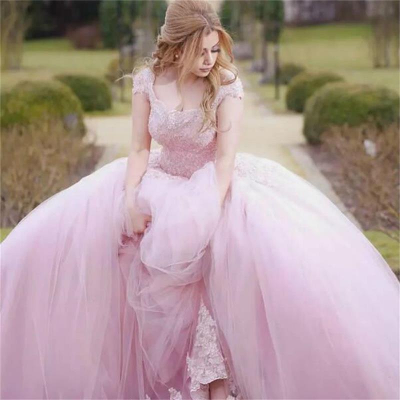 Gorgeous Pink Quinceanera Dresses Cap Sleeves Lace Appliqued Ball Gown Sweet 16 Dresses Formal Prom Evening Gowns Custom Made