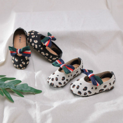 Children Designer Princess Shoes 2020 Fashion Bow Leopard Sandals Girls Comfortable Single Shoes Child Casual Breathable Sandals Hot Sell, Black
Children Designer Princess Shoes 2020 Fashion Bow Leopard Sandals Girls Comfortable Single Shoes Child Casual Breathable Sandals Hot Sell, Black