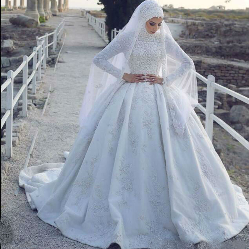 Modest Islamic Hijab Muslim Wedding Dresses Vintage Lace Country Wedding Dress High Neck Long Sleeve Winter Bridal Gown robes de mariée 2020