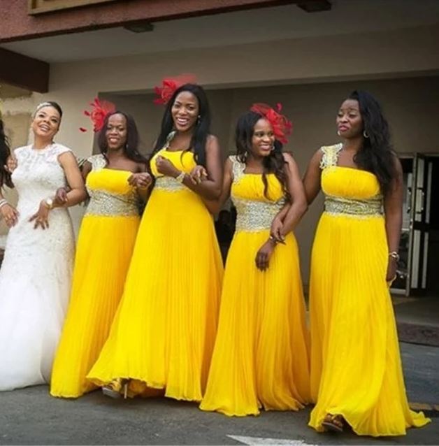Stunning Yellow Bridesmaids Dresses Chiffon Long For African Women Plus size Crystal Beaded Prom Evening Dress Wholesale
Stunning Yellow Bridesmaids Dresses Chiffon Long For African Women Plus size Crystal Beaded Prom Evening Dress Wholesale