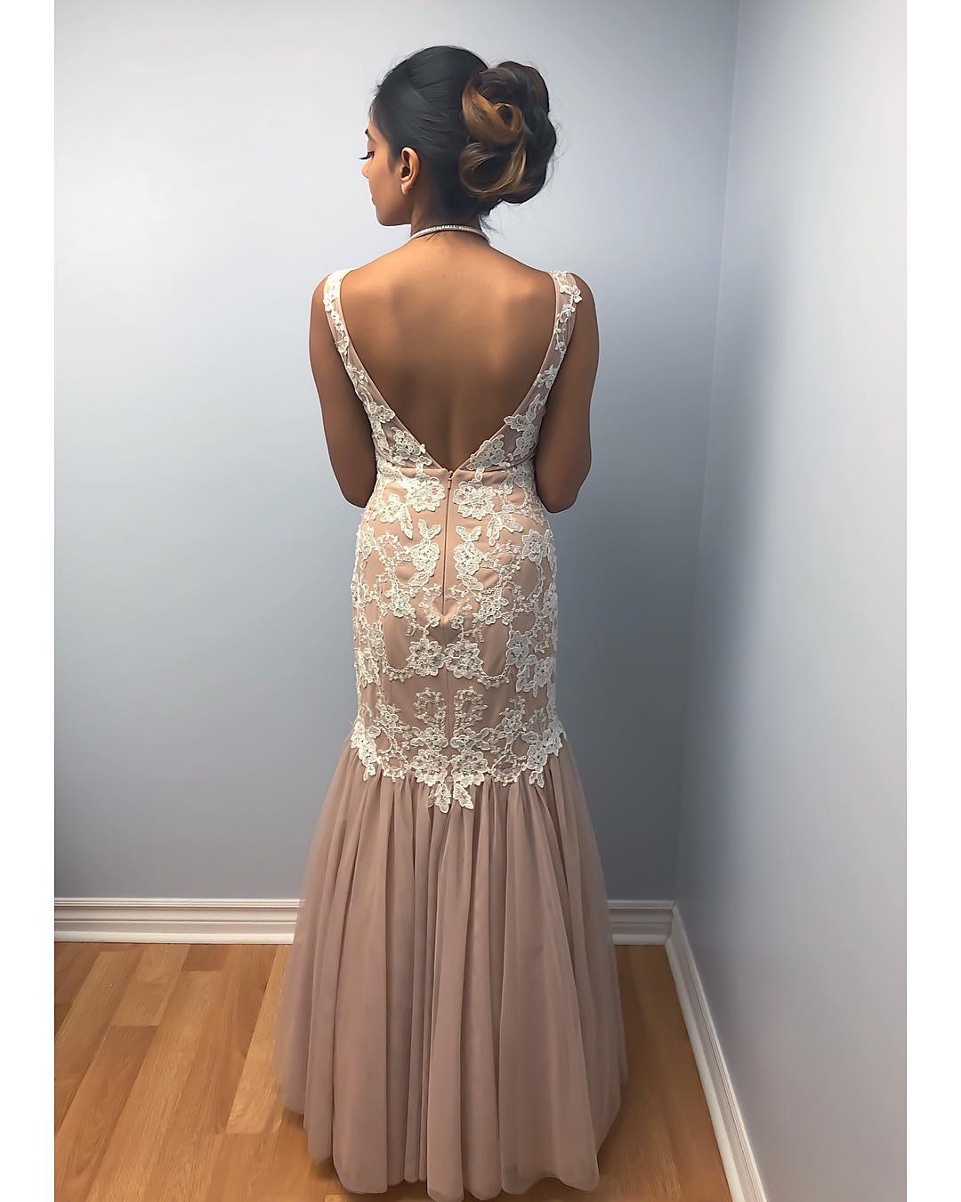 Modest Customized Mermaid Sleeveless Prom Dresses Jewel Neck Evening Dress Tulle Applique Floor Length Backless Formal Party Bridesmaid Gown