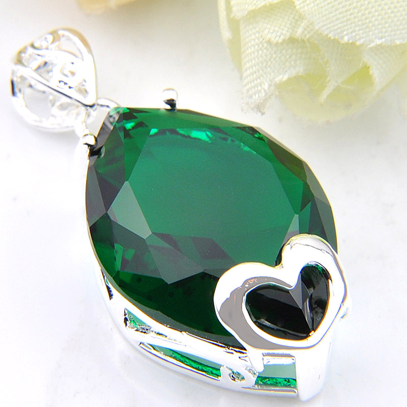 Special Offer 10 Pieces/Lot Luckyshine Gorgeous Shiny Heart-shaped Green Quartz Gems Silver Necklace Pendants Jewelry For Women
Special Offer 10 Pieces/Lot Luckyshine Gorgeous Shiny Heart-shaped Green Quartz Gems Silver Necklace Pendants Jewelry For Women
