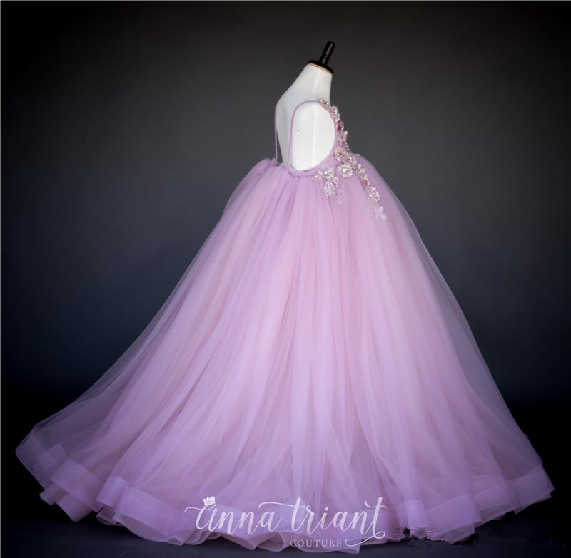 Lavendar Puffy Flower Girls Dresses For Wedding V Neck Lace Beads Backless Princess Kids Pageant Gowns Evening Party Formal Dress