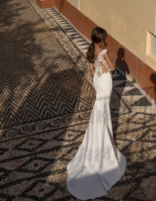 lian rokman wedding dresses with appliques illusion v neck sexy mermaid bridal wedding gowns thigh slit beach satin wedding dress