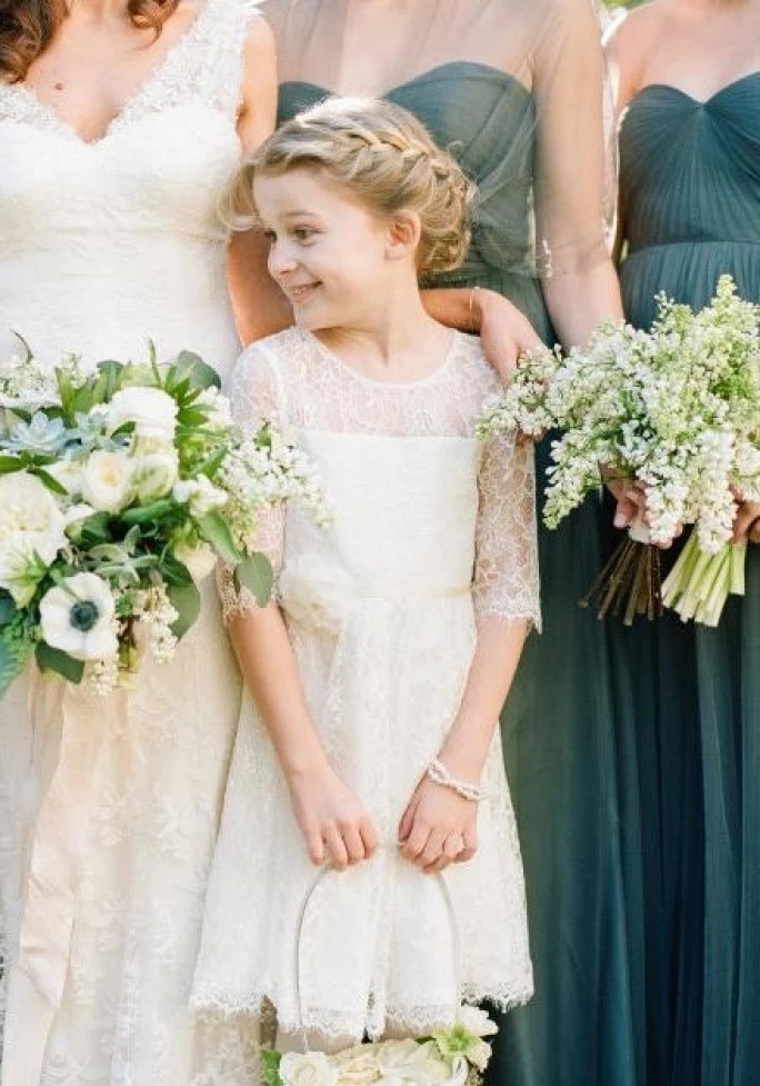 Lace Flower Girl Dresses for Wedding Cheap Knee Length Half Sleeve Flower Sash Sheer Jewel Neck First Communion Dress White Ivory Custom