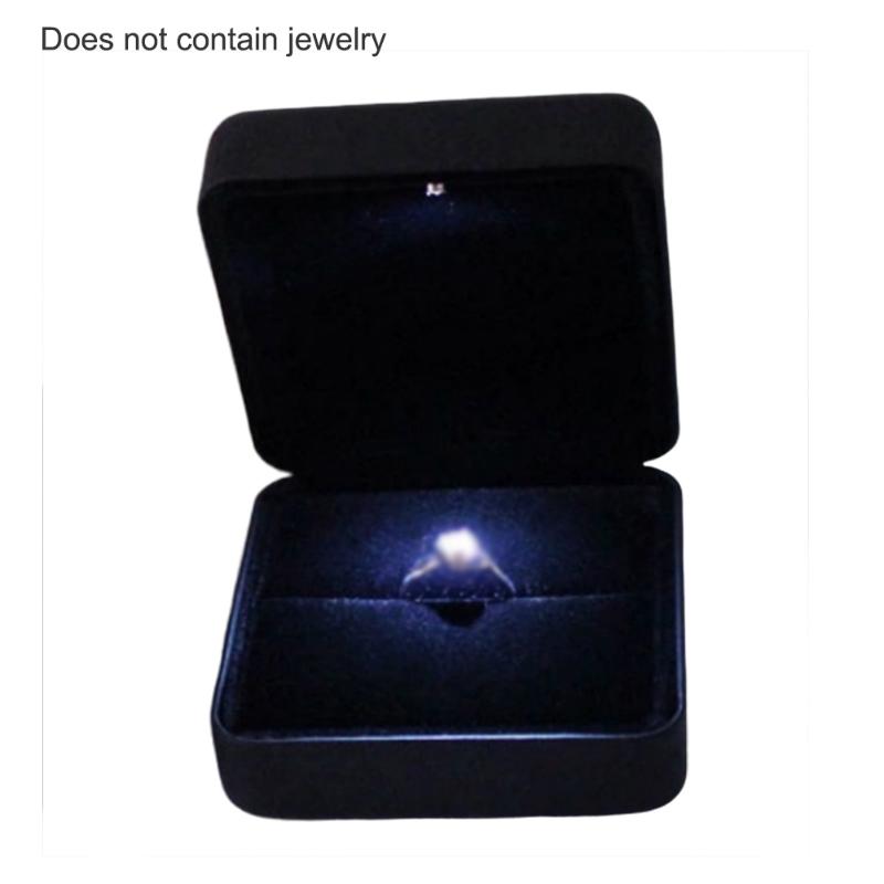 luminescent Shiny Engagement Necklace Ring Bracelet Jewelry Display Gift Square Box Black Blue Velvet Storage Organizer Case 
luminescent Shiny Engagement Necklace Ring Bracelet Jewelry Display Gift Square Box Black Blue Velvet Storage Organizer Case