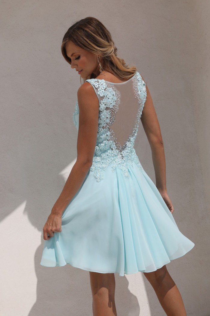 Light Blue Mother Of The Bride Dresses Lace Appliqued Beads Short Prom Dress Party Wear Plus Size Wedding Guest Dress