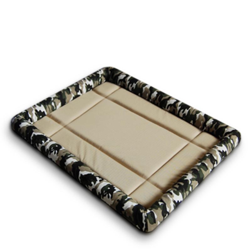 Teddy Soft Moistureproof Nest General Thicker Dog Bed House Voerbak Hond Sponge Bed Pads Pets Training Supplies DD60DB, Style 1
Teddy Soft Moistureproof Nest General Thicker Dog Bed House Voerbak Hond Sponge Bed Pads Pets Training Supplies DD60DB, Style 1