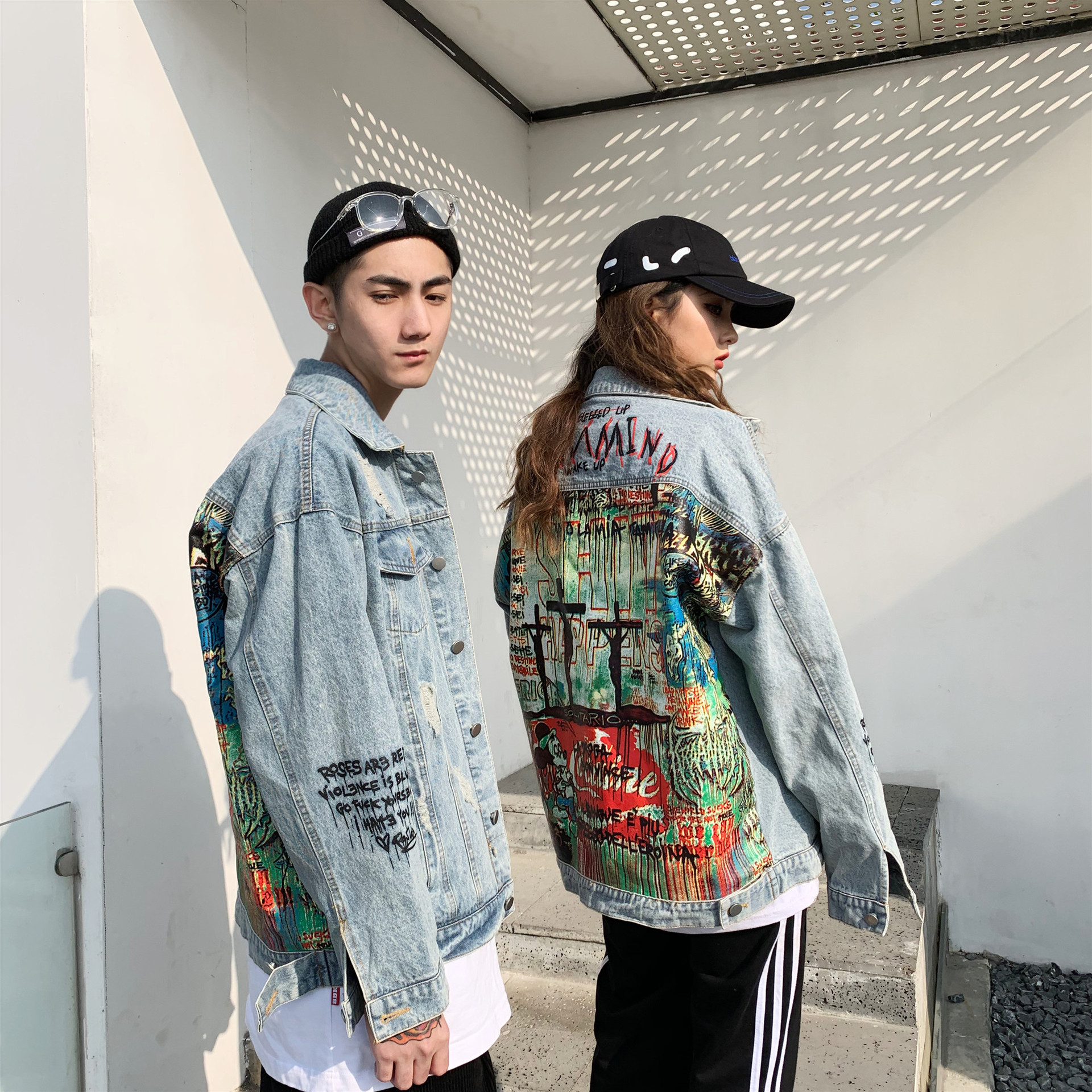 Devil Hand painted printing Men Denim Jacket Cartoon Graffiti Print Loose Coats Vintage Hip Hop Leisure Outerwear L290 S191019