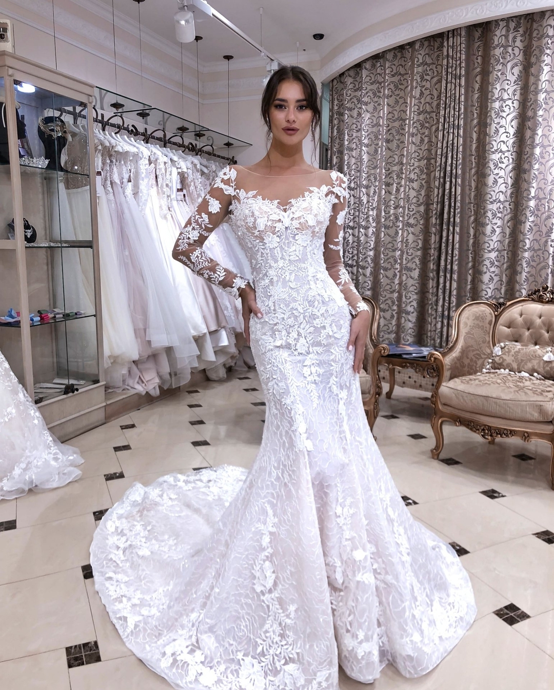 Attractive Mermaid Lace Wedding Dresses Long Sleeves Sheer Bateau Neck Bridal Gowns Plus Size Sweep Train Appliqued Vestidos De Nnovia 415