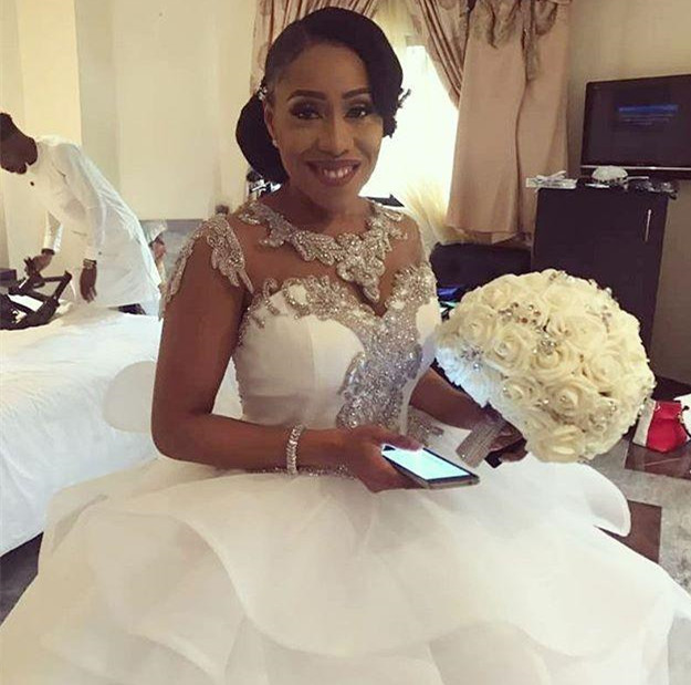 Arabic Ball Gown Dresses Tiered Organza Skirts Ruffles Wedding Gowns Chapel Train Beaded Neckline African Bride Dress B63 0510