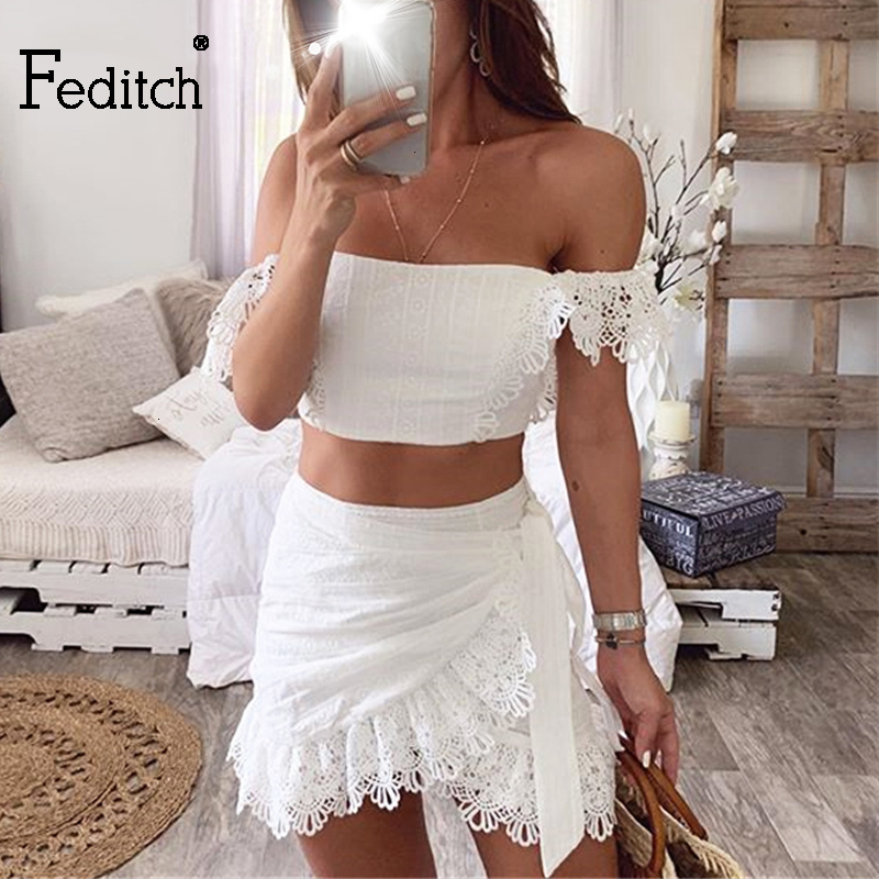Feditch Spring Summer Lace White Dress Elegant Sexy Slash Neck Hollow Out Party Dress A-line Ladies Chic Spring Bandage Vestidos
Feditch Spring Summer Lace White Dress Elegant Sexy Slash Neck Hollow Out Party Dress A-line Ladies Chic Spring Bandage Vestidos