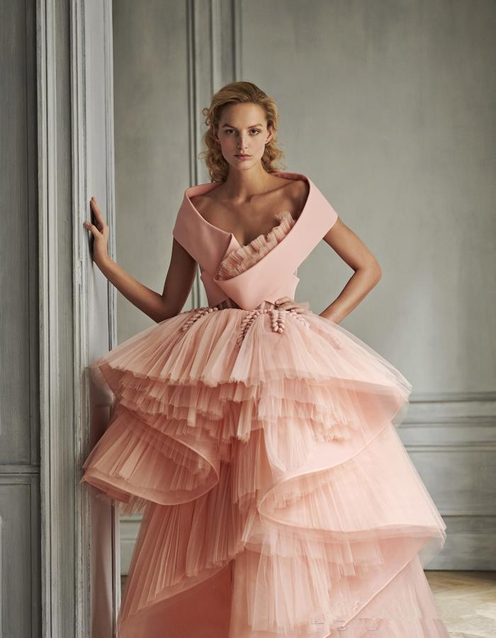 2020 Azzi Osta Pink Prom Dresses A Line Ruffles Sweep Train High Low Designer Evening Dress Tiered Skirts Cocktail Party Gowns