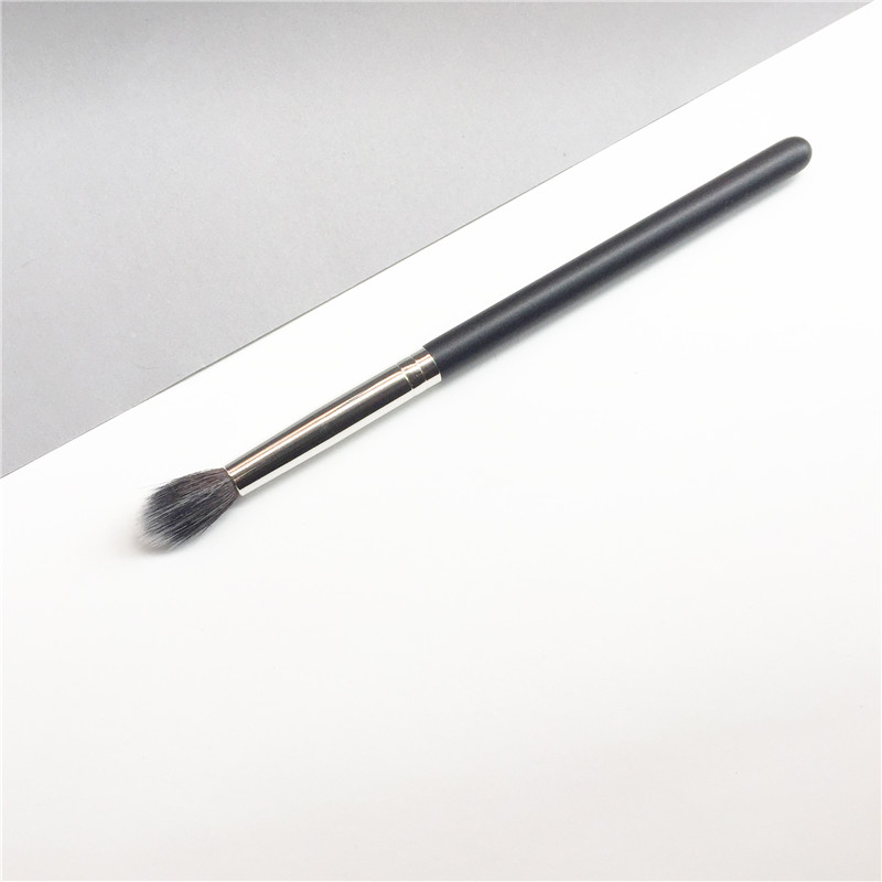Duo Fibre Tapered Blending Brush 286 - Very-Soft Bristle Eyeshadow blending Highlighting Brush - Beauty Makeup Blender Tools