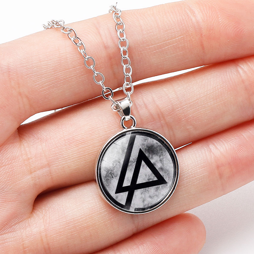10PC Fashion American Linkin Park Rock Band Necklace Chester Bennington Music Band Logo Glass Gem Pendant Necklace for Women Men
10PC Fashion American Linkin Park Rock Band Necklace Chester Bennington Music Band Logo Glass Gem Pendant Necklace for Women Men