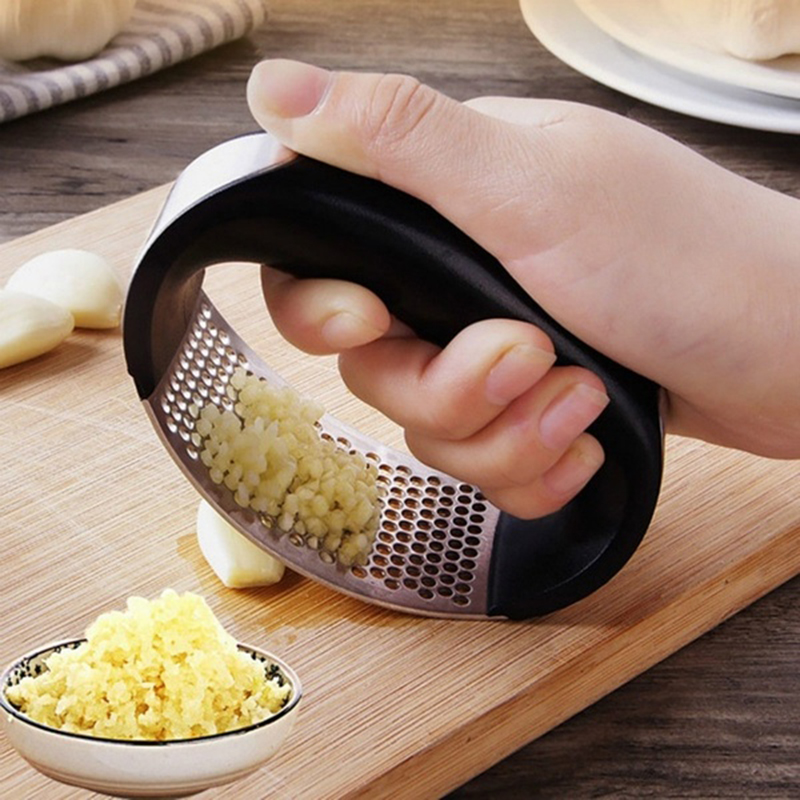 Manual Garlic Presser Stainless Steel Curved Garlic Ginger Grinding Slicer Chopper Garlic Presses Crusher Grater Kitchen Cooking Gadgets
Manual Garlic Presser Stainless Steel Curved Garlic Ginger Grinding Slicer Chopper Garlic Presses Crusher Grater Kitchen Cooking Gadgets