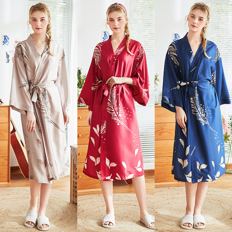 2020 Faxu Silk Pajamas Ms. Long Bridesmaid Red Bride Chen Pao Home Bathrobe Night Dress Sleepwear Lounge Set Women's Penear, Wp1115-2
2020 Faxu Silk Pajamas Ms. Long Bridesmaid Red Bride Chen Pao Home Bathrobe Night Dress Sleepwear Lounge Set Women's Penear, Wp1115-2