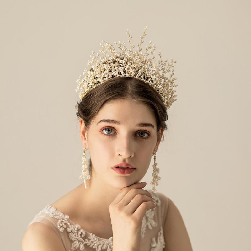 TRiXY H193 Gorgeous Beads Bridal Prince Crown Wedding Tiaras Bride Hair Ornaments Bridal Hairpiece Wedding Hair Accessories
TRiXY H193 Gorgeous Beads Bridal Prince Crown Wedding Tiaras Bride Hair Ornaments Bridal Hairpiece Wedding Hair Accessories