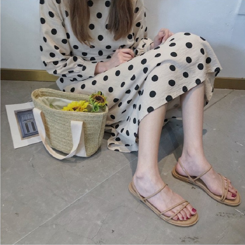 2019 Women Popular Leather Sandal Outsole Perfect Flat Slippers Canvas Fashion Designer Plain Sandals Trainer Casual Shoes Size 35-39, 1 35-39
2019 Women Popular Leather Sandal Outsole Perfect Flat Slippers Canvas Fashion Designer Plain Sandals Trainer Casual Shoes Size 35-39, 1 35-39