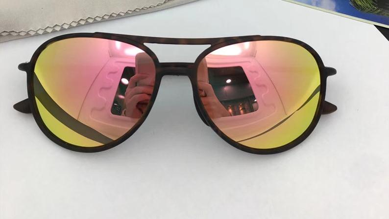 Fashion Mau1 J1m Sports Sunglasses J438 Driving Car Polarized Rimless Lenses Outdoor Super Light Glasses Buffalo Horn With Case
Fashion Mau1 J1m Sports Sunglasses J438 Driving Car Polarized Rimless Lenses Outdoor Super Light Glasses Buffalo Horn With Case