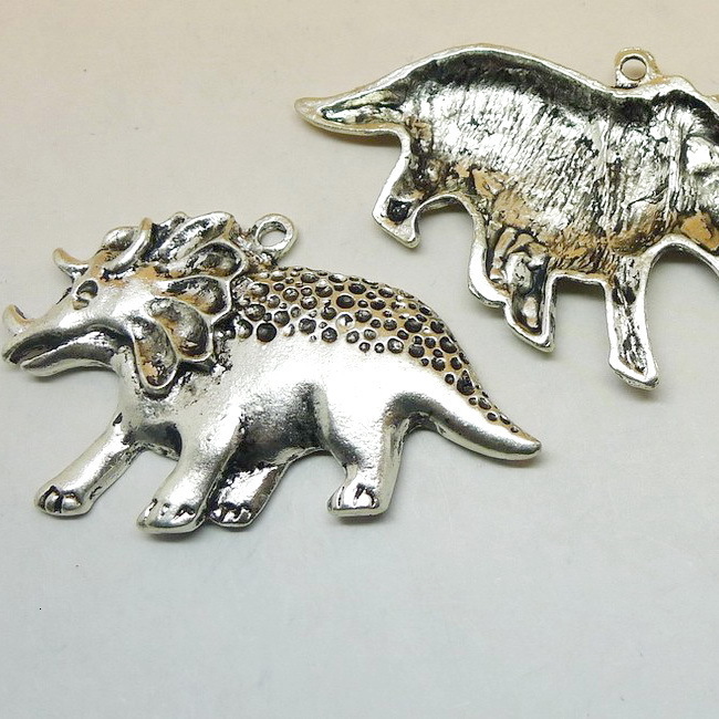 B0933 50*32mm Dinosaur Ancient Silver Combine Gold Product Parts 20 Individual / Package 8.1 g
B0933 50*32mm Dinosaur Ancient Silver Combine Gold Product Parts 20 Individual / Package 8.1 g