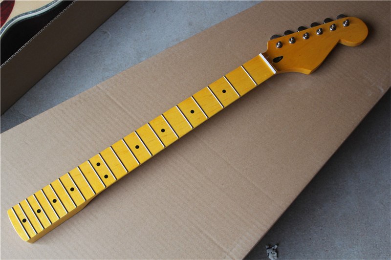 6 Strings Yellow Maple Neck Electric Guitar Neck with Chrome Tuners,Maple Fingerboard,Can be customized as request
6 Strings Yellow Maple Neck Electric Guitar Neck with Chrome Tuners,Maple Fingerboard,Can be customized as request