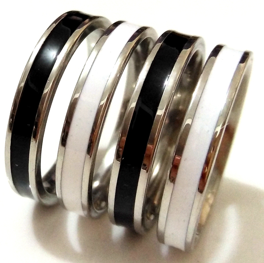 50pcs Black White Width 4mm Enamel Band 316L Stainless Steel Fashion Rings Men Women Comfortable Quality Jewelry Party Friendship Gift Hot
50pcs Black White Width 4mm Enamel Band 316L Stainless Steel Fashion Rings Men Women Comfortable Quality Jewelry Party Friendship Gift Hot