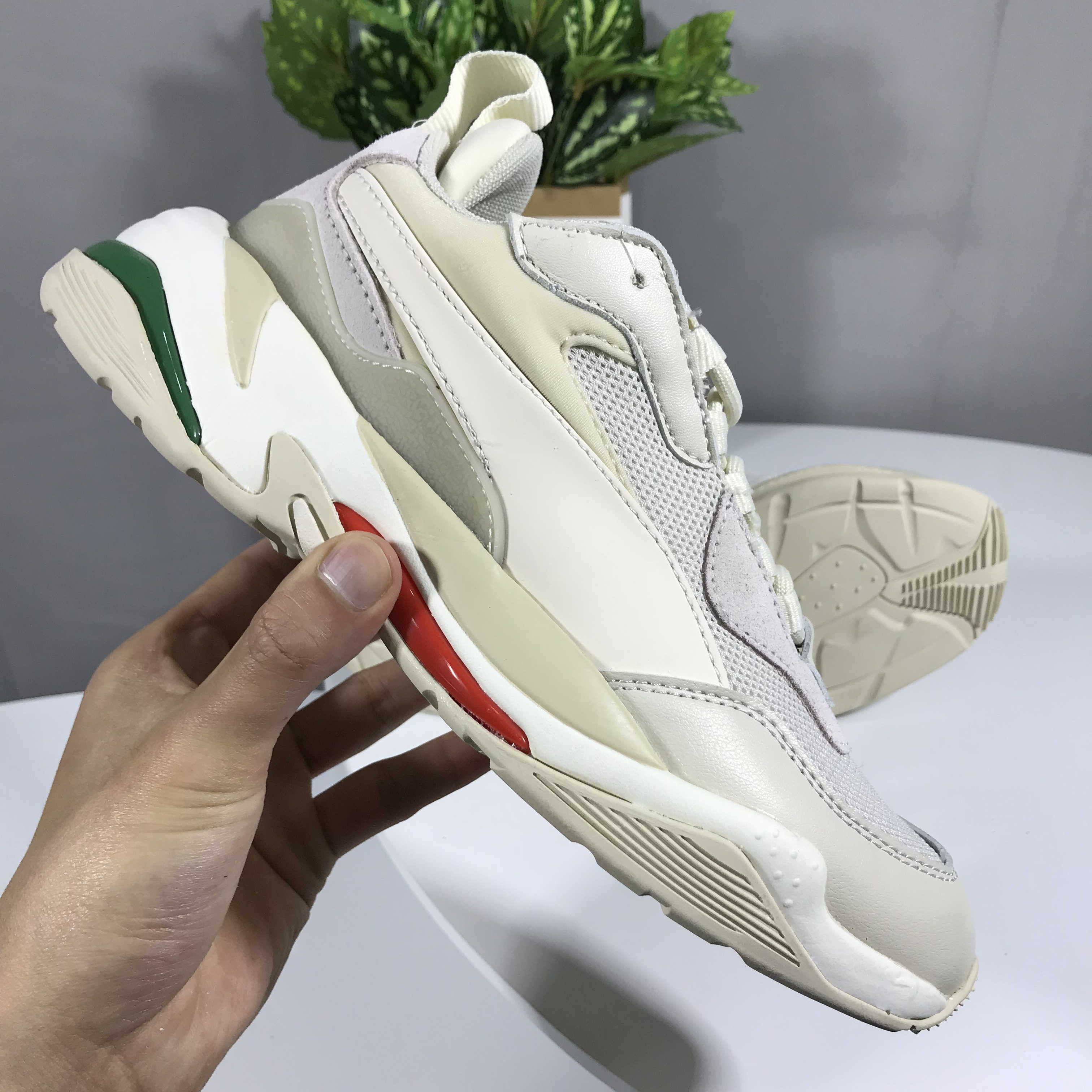 luxury New Arrival Thunder Spectra Casual Mens Shoes Black Orange Fashion Designer Outdoors Sports Training Sneakers EUR 35.5-44, Item5
luxury New Arrival Thunder Spectra Casual Mens Shoes Black Orange Fashion Designer Outdoors Sports Training Sneakers EUR 35.5-44, Item5