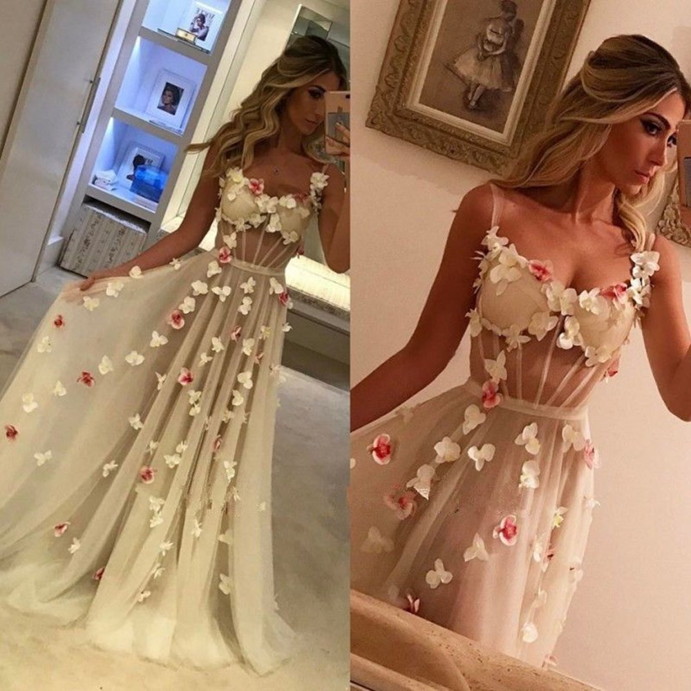 Ever Pretty 3D Flower Evening Dress Sexy V Neck Sleeveless Tulle Strap Party Long Dress Robe Soiree Longue robe de soiree fleurie, Ivory
Ever Pretty 3D Flower Evening Dress Sexy V Neck Sleeveless Tulle Strap Party Long Dress Robe Soiree Longue robe de soiree fleurie, Ivory