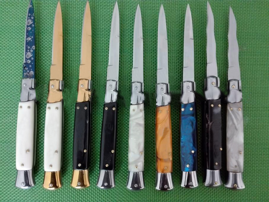 9 Inch Italian mafia Automatic knife AUTO Tactical knife 58HRC Satin Single Blade Alloy Handle EDC Hunting Pocket knives free shipping
9 Inch Italian mafia Automatic knife AUTO Tactical knife 58HRC Satin Single Blade Alloy Handle EDC Hunting Pocket knives free shipping