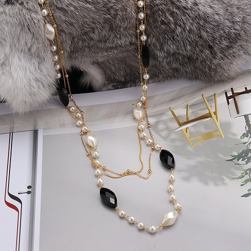 Wholesale- designer luxury classic style glittering crystal elegant irregular pearl multi layer long sweater statement necklace
Wholesale- designer luxury classic style glittering crystal elegant irregular pearl multi layer long sweater statement necklace