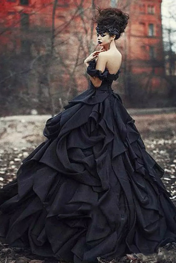 Vintage Black Ball Gown Wedding Dresses Off The Shoulder Full Length Long Cascading Ruffles And Ruched Gothic Bridal Gowns 2022 Medieval Vampire Bride