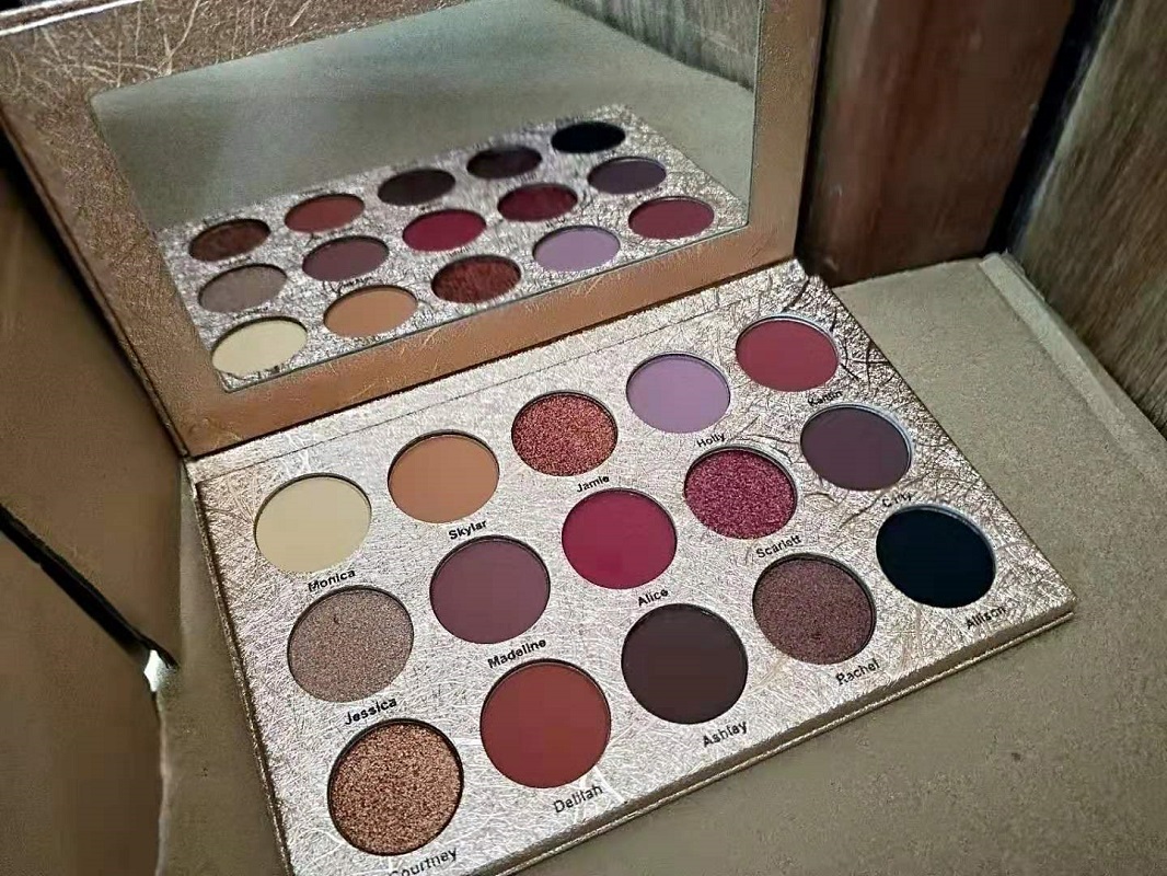 2021New Makeup Ralnbow Your Eyes Glitter and Matte 15color M Eyeshadow Palette Eye Shadows, Multi
2021New Makeup Ralnbow Your Eyes Glitter and Matte 15color M Eyeshadow Palette Eye Shadows, Multi