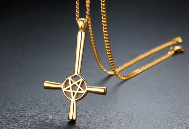 Daily Deals Choose silver gold black Stainless Steel Satan stand upside down Star Cross Pendant Mens Necklace Fashion jewelry 4mm24inch