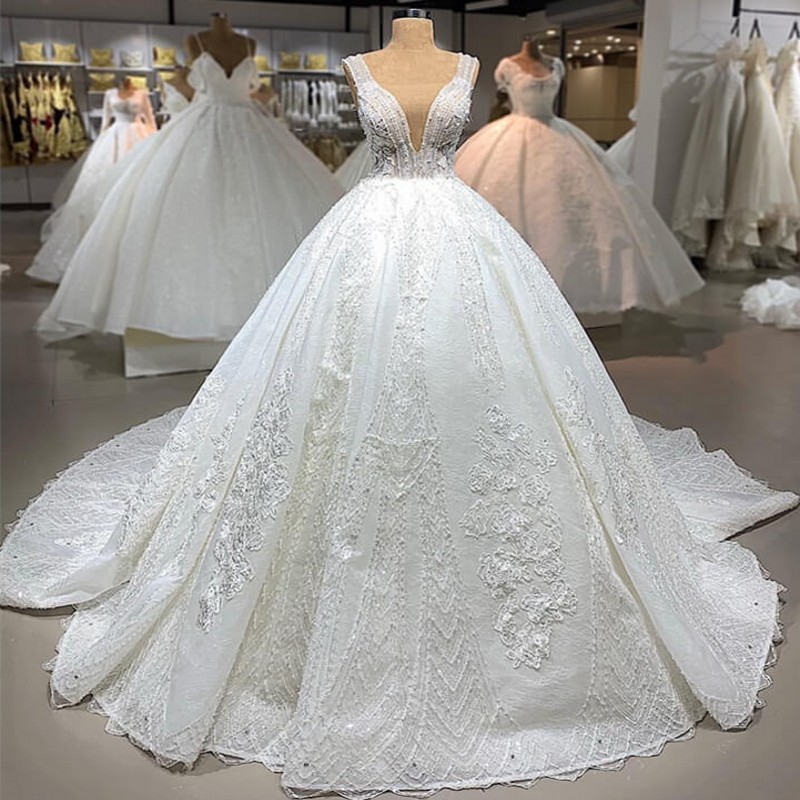 Luxury Double V-Neckline Ball Gown Wedding Dress with Stunning Lace Beads Chapel Train Wedding Gowns, Ivory
Luxury Double V-Neckline Ball Gown Wedding Dress with Stunning Lace Beads Chapel Train Wedding Gowns, Ivory