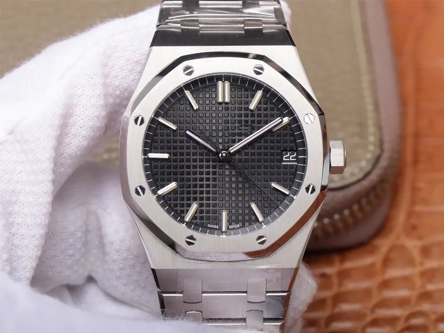 High quality new 4302 automatic watch chain movement case thickness 41 mm x 10.04 mm by the designer of the automatic mechanical watch, Slivery;brown
High quality new 4302 automatic watch chain movement case thickness 41 mm x 10.04 mm by the designer of the automatic mechanical watch, Slivery;brown