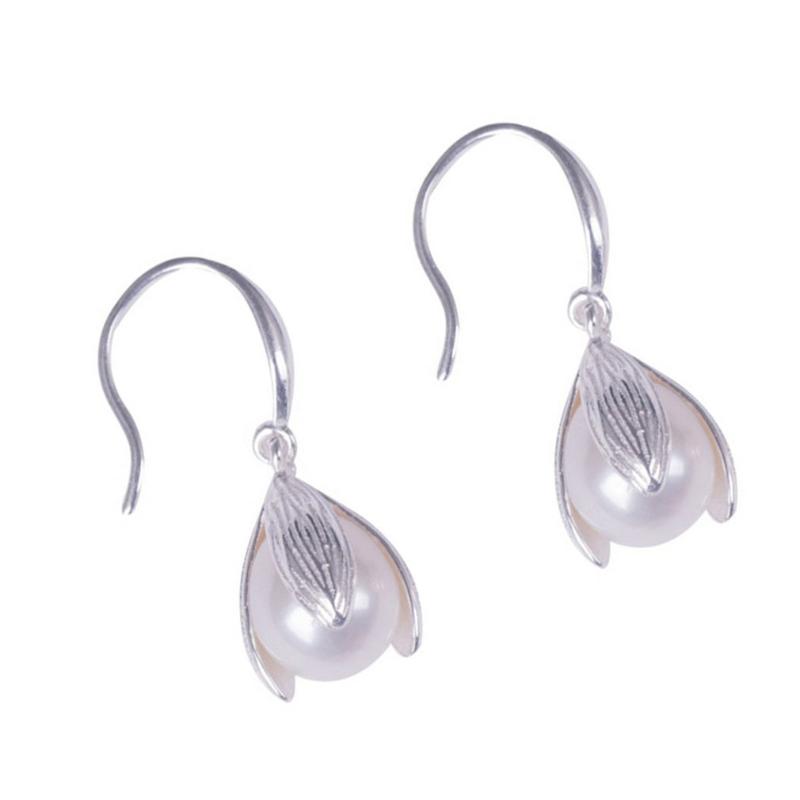 Dangle & Chandelier Creative Design S925 Silver Tulip Flower Earrings Female Retro Natural Freshwater Pearl Three Petals
Dangle & Chandelier Creative Design S925 Silver Tulip Flower Earrings Female Retro Natural Freshwater Pearl Three Petals