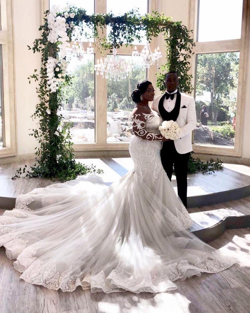 Arabic Plus Size Mermaid Wedding Dresses Long Sleeves Sheer Neck Lace African Bridal Gowns Vintage robe de mairee