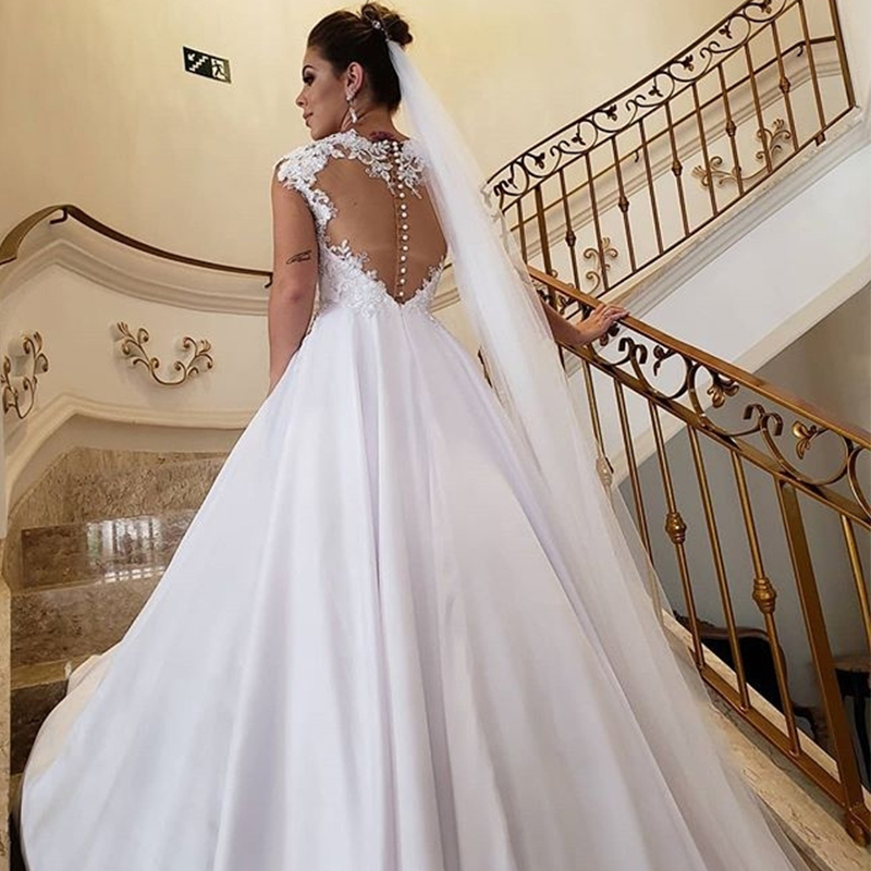 Ivory Satin Ball Gown Princess Wedding Dresses Illusion O-Neck Appliques Beaded Arabic Bride Dresses See Though Back bruidsjurken, Pink
Ivory Satin Ball Gown Princess Wedding Dresses Illusion O-Neck Appliques Beaded Arabic Bride Dresses See Though Back bruidsjurken, Pink