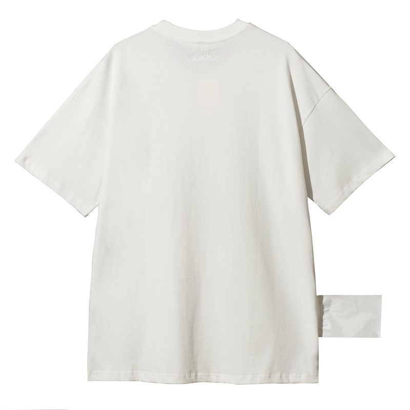Fashion- Vetements Letter Embroidery Fashion Tee Super large standard Casual Simple Summer Breathable Tee Men Women Short Sleeve HFSSTX004