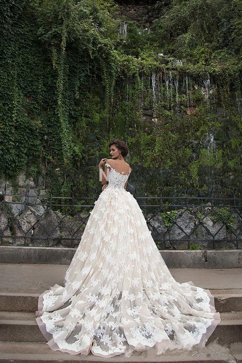 2020 New white Wedding Dresses Lace Appliques arab Wedding Dress O-Neck ballgown arabic bridal dresses vestidos de novia 2018