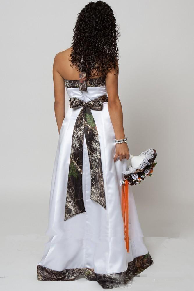New Camo Wedding Dresses With Detachable Halter A Line Sweep Train Sash Bow Country Garden Bridal Gowns Cheap Customized