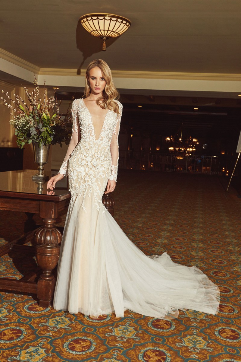 calla blanche mermaid wedding dresses with detachable train v neck long sleeves lace bridal gowns backless beach boho wedding dress