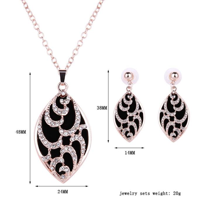 Bridal Jewelry Sets for Wedding decorations Wedding accessories Necklace set with two pieces earrings wedding jewelry