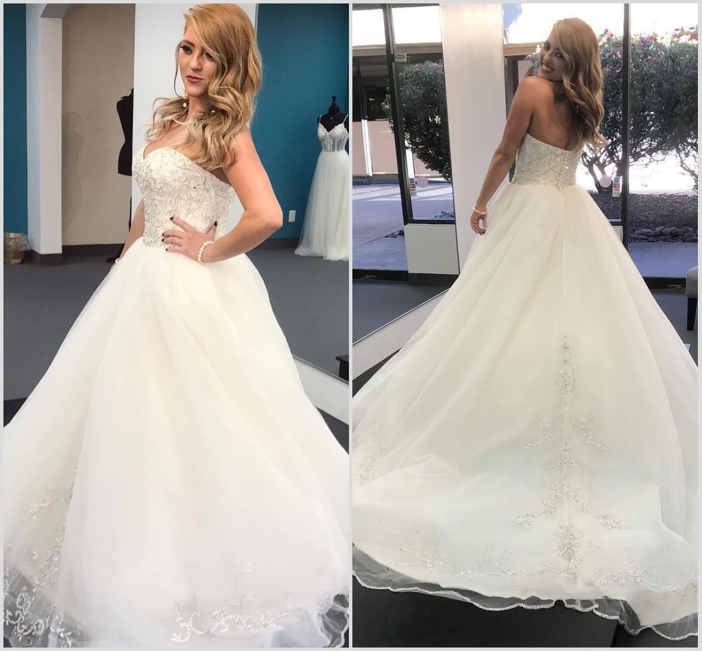 2019 Simple Wedding Dresses A Line Lace Appliqued Beads Sweep Train Sweetheart Country Bridal Gowns Beach Wedding Dress robes de mariée, Black
2019 Simple Wedding Dresses A Line Lace Appliqued Beads Sweep Train Sweetheart Country Bridal Gowns Beach Wedding Dress robes de mariée, Black