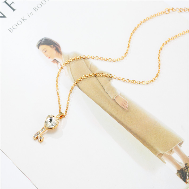 New Fashion Clavicle Chokers Happiness Key Heart Shape Pendant Charm Fit Women Bracelets & Necklaces Jewelry Gift Crystal Key Pendant