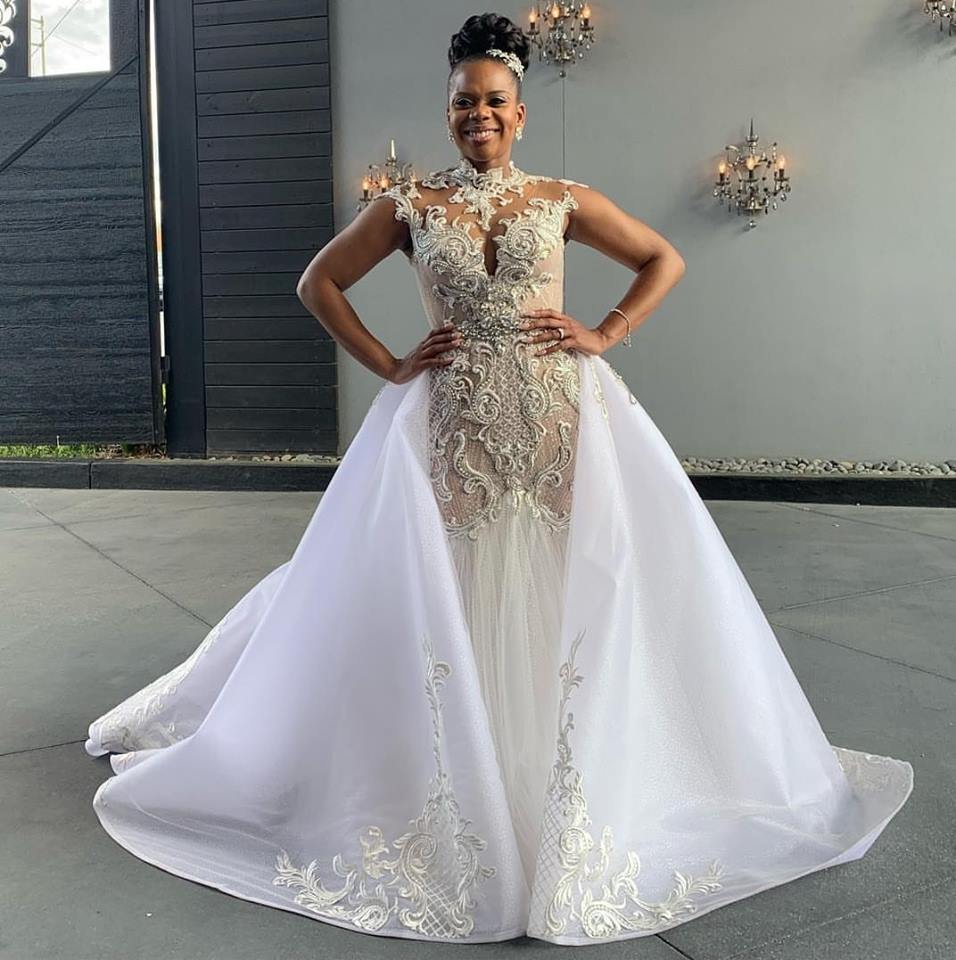 2020 Arabic Aso Ebi Luxurious Mermaid Sexy Wedding Dresses Lace Beaded Crystals Bridal Dresses Vintage Illusion Wedding Gowns ZJ356